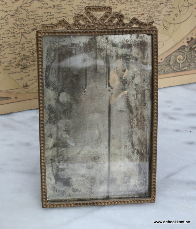 Antieke franse fotokader met strik 13.2 x 22.5